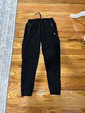 Men's Black Jogger Sweatpants with Secure Zip Pockets